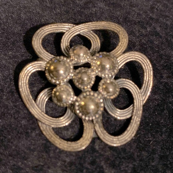 Beau Sterling Jewelry - Vintage Beau Sterling Circle Flower Brooch